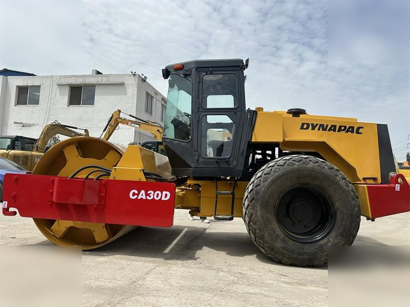 DYNAPAC CA30D - Compactador: foto 5 DYNAPAC CA30D - Compactador: foto 5