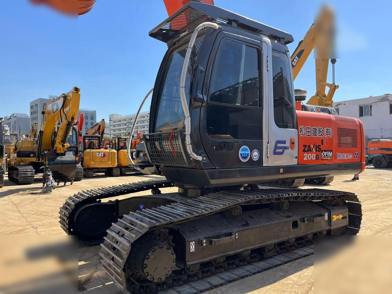 HITACHI ZX200 - Escavadora de rastos: foto 4 HITACHI ZX200 - Escavadora de rastos: foto 4