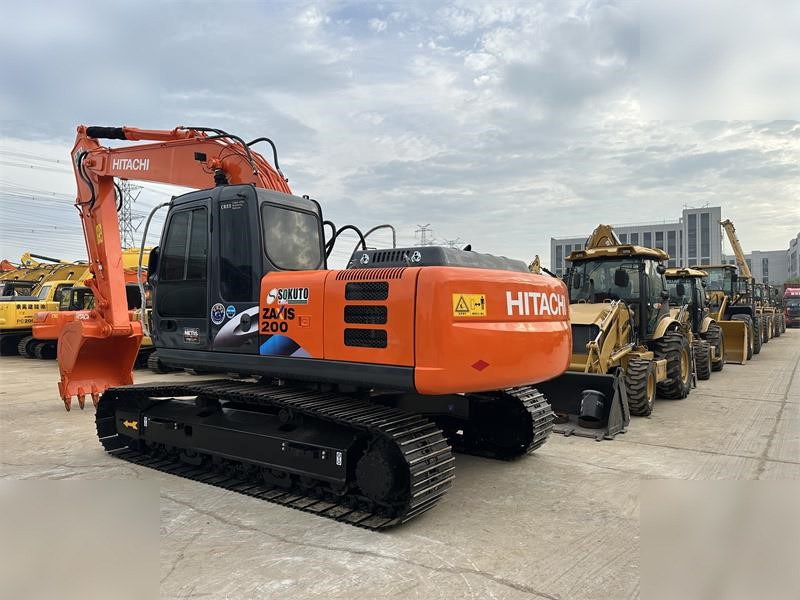 HITACHI ZX200 LC - Escavadora de rastos: foto 4 HITACHI ZX200 LC - Escavadora de rastos: foto 4