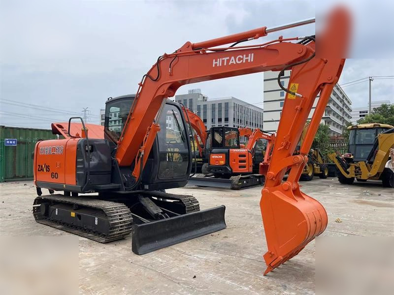 HITACHI ZX60 - Escavadora de rastos: foto 2 HITACHI ZX60 - Escavadora de rastos: foto 2