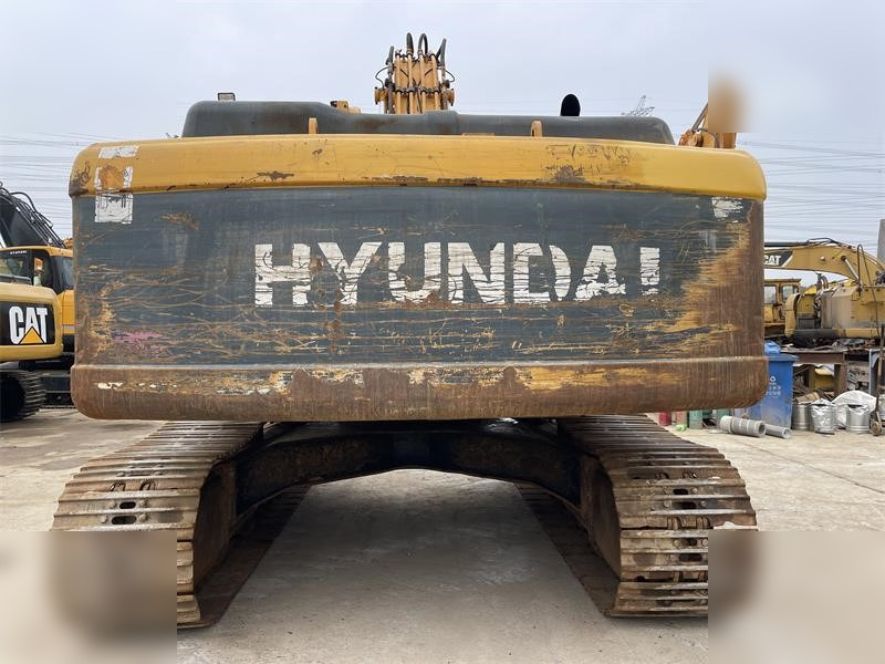 HYUNDAI ROBEX 220 LC-9 - Escavadora de rastos: foto 5 HYUNDAI ROBEX 220 LC-9 - Escavadora de rastos: foto 5