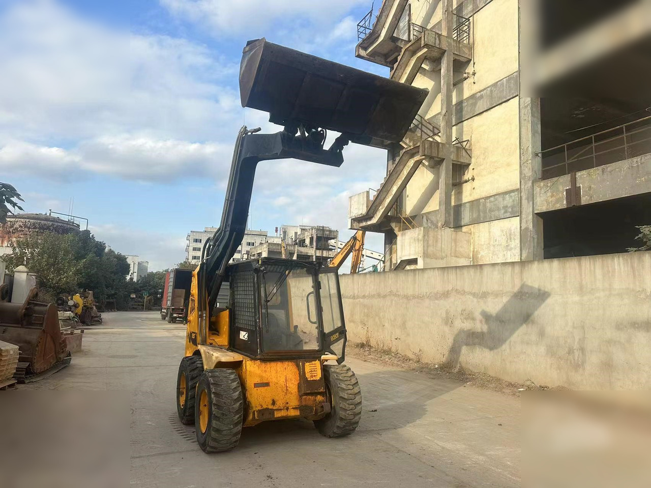 JCB 185 - Mini pá carregadora: foto 3 JCB 185 - Mini pá carregadora: foto 3