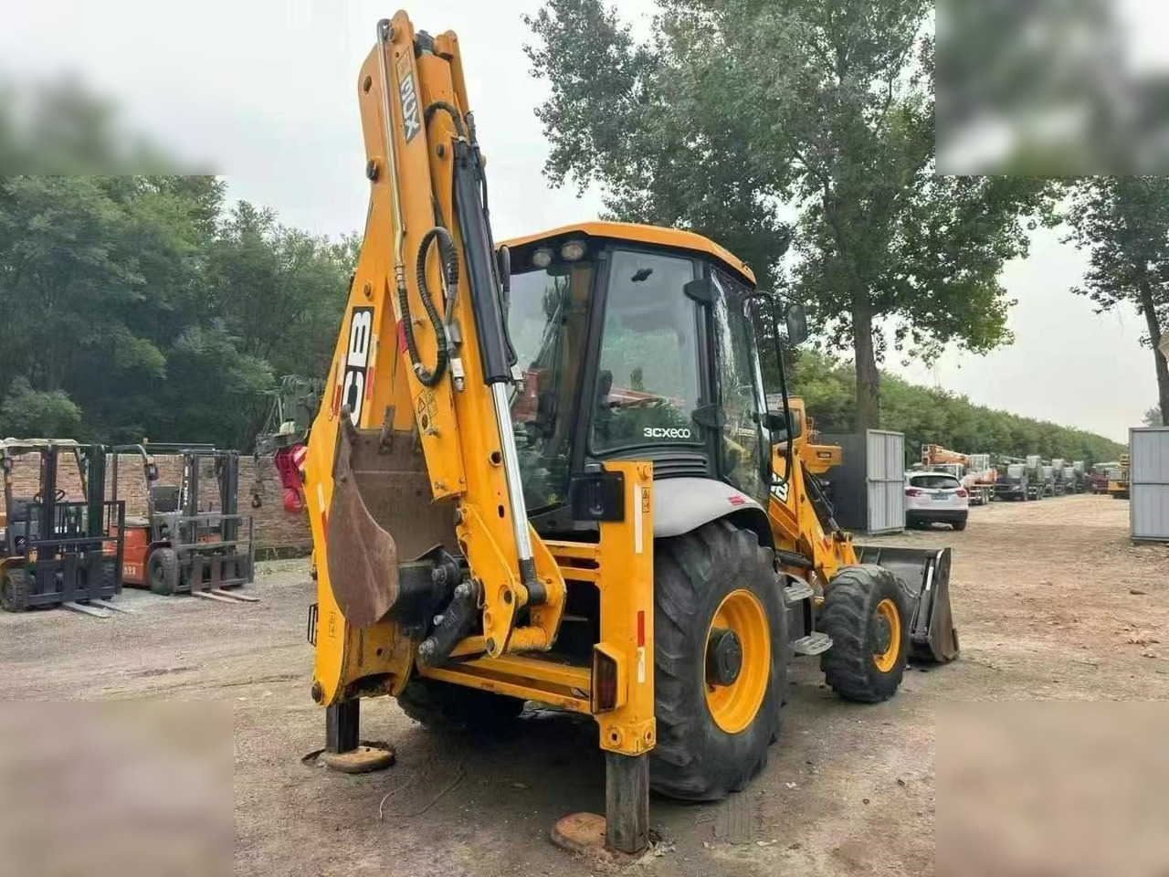 JCB 3CX - Retroescavadeira: foto 4 JCB 3CX - Retroescavadeira: foto 4