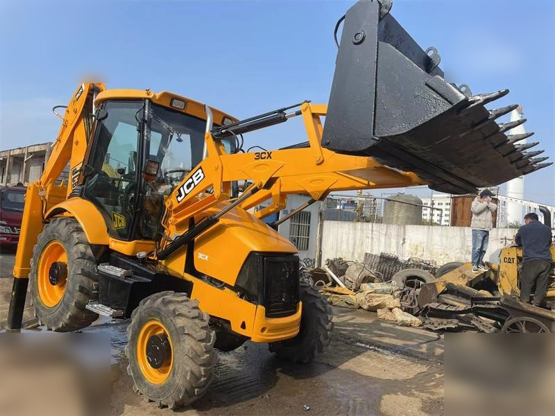 JCB 3CX - Retroescavadeira: foto 4 JCB 3CX - Retroescavadeira: foto 4