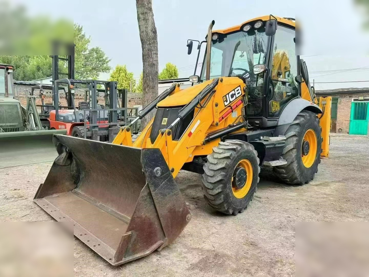 JCB 3CX - Retroescavadeira: foto 2 JCB 3CX - Retroescavadeira: foto 2