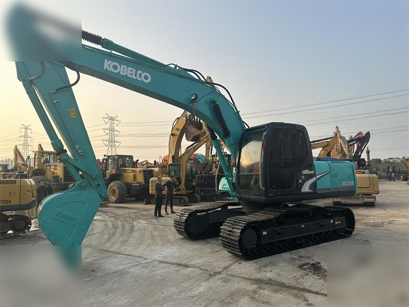 KOBELCO SK200-6E - Escavadora de rastos: foto 2 KOBELCO SK200-6E - Escavadora de rastos: foto 2