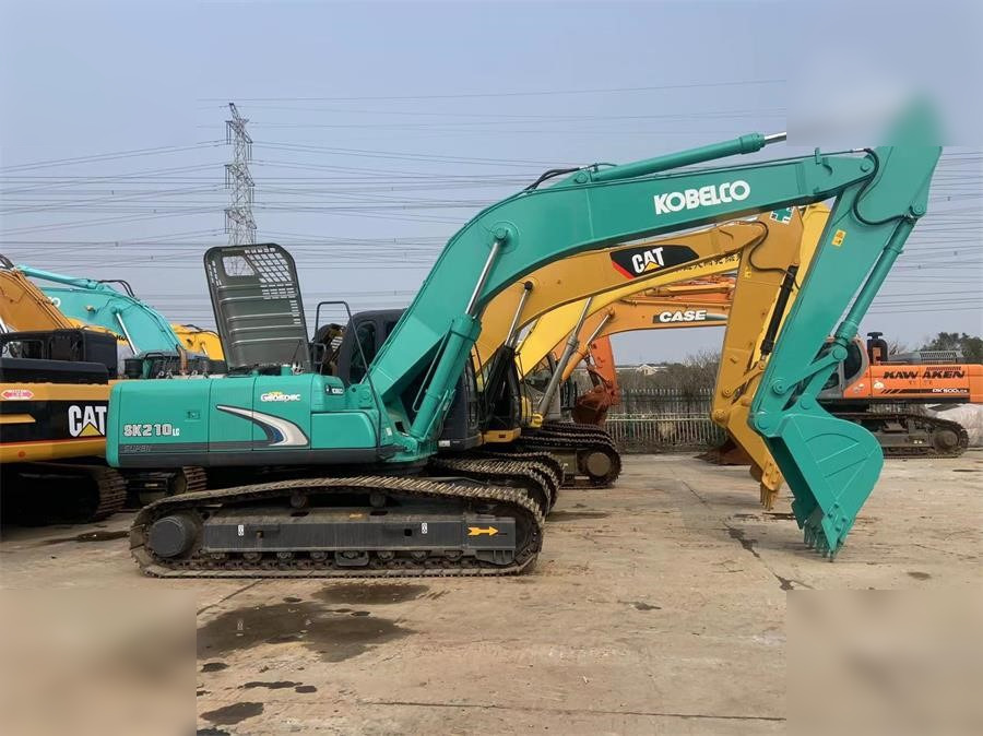 KOBELCO SK210 LC-8 - Escavadora de rastos: foto 1 KOBELCO SK210 LC-8 - Escavadora de rastos: foto 1