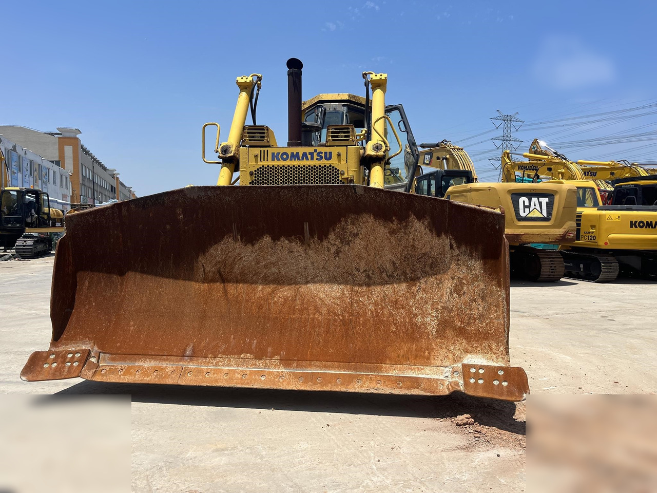 KOMATSU D155A-5 - Buldôzer: foto 4 KOMATSU D155A-5 - Buldôzer: foto 4