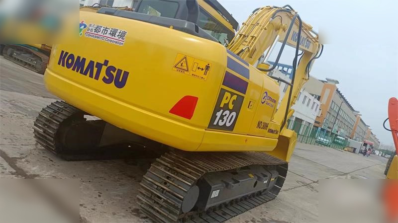KOMATSU PC130-7 - Escavadora de rastos: foto 3 KOMATSU PC130-7 - Escavadora de rastos: foto 3