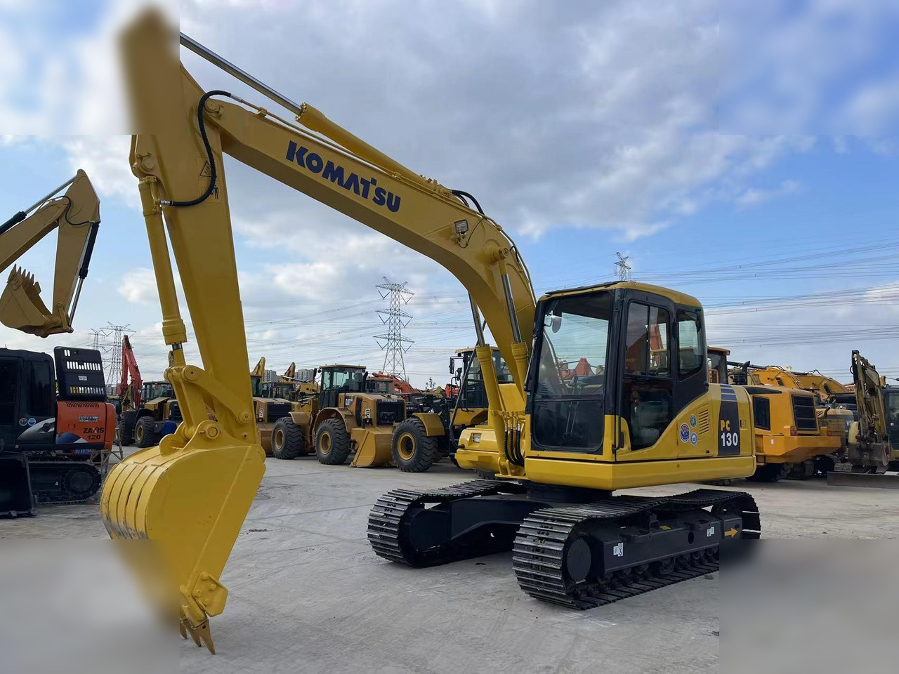 KOMATSU PC130-7 - Escavadora de rastos: foto 1 KOMATSU PC130-7 - Escavadora de rastos: foto 1