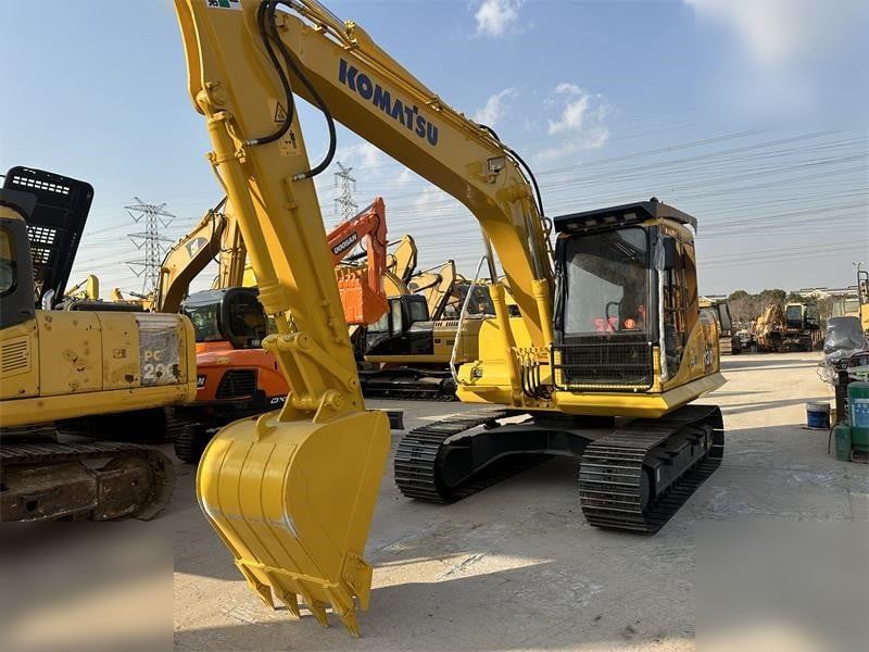 KOMATSU PC130-7 - Escavadora de rastos: foto 4 KOMATSU PC130-7 - Escavadora de rastos: foto 4