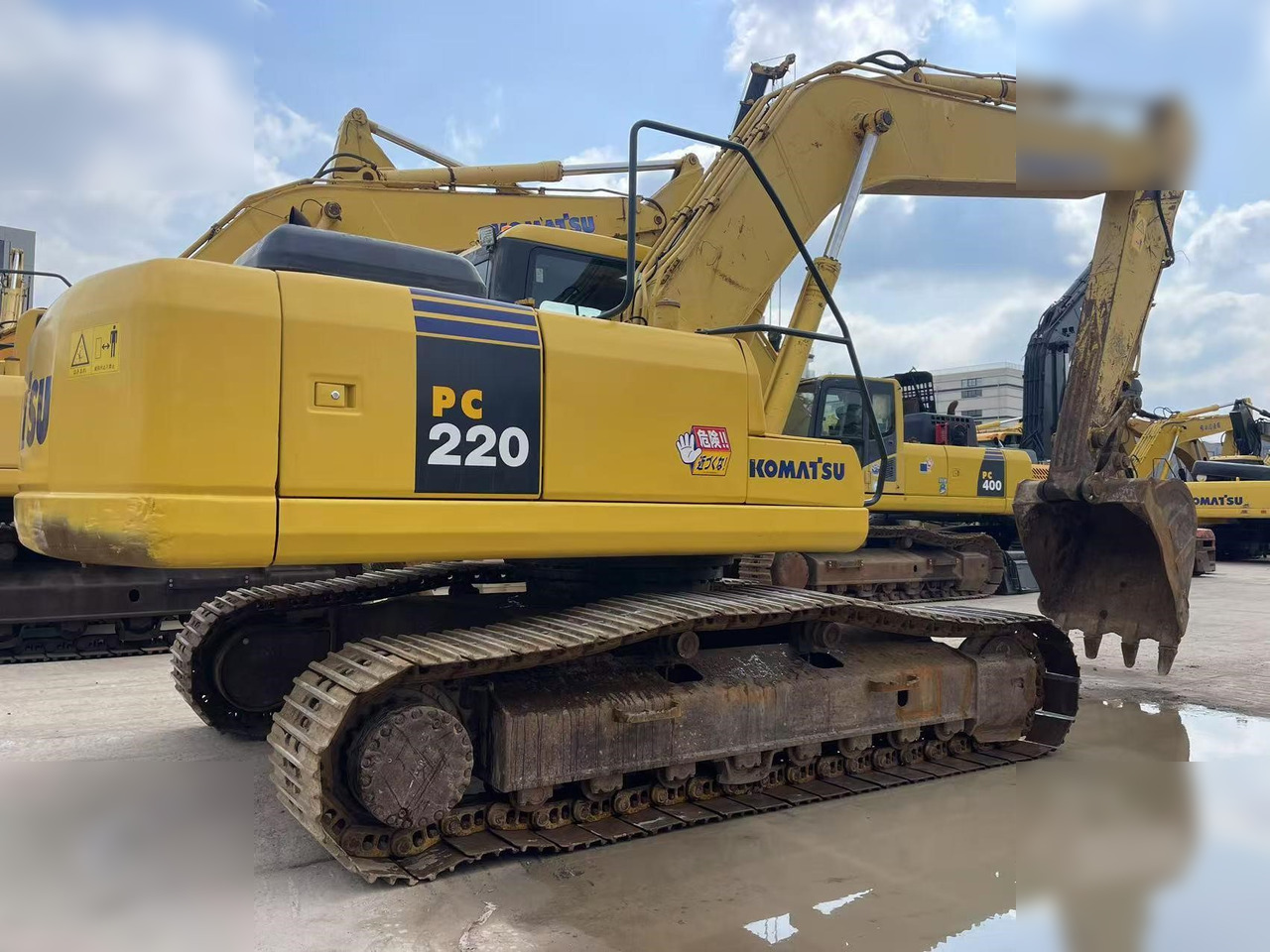 KOMATSU PC220-7 - Escavadora de rastos: foto 4 KOMATSU PC220-7 - Escavadora de rastos: foto 4