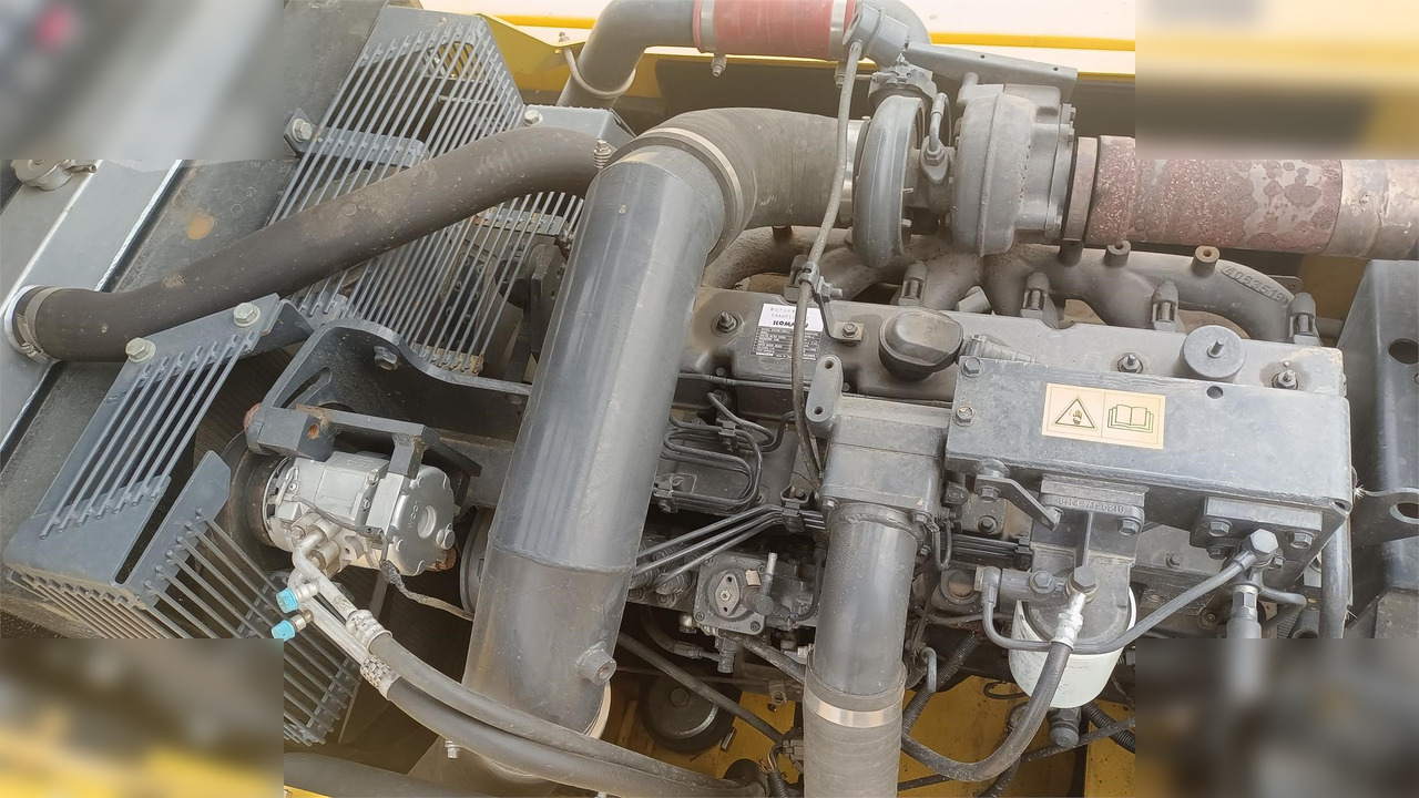 Escavadora de rastos KOMATSU PC360-7: foto 6