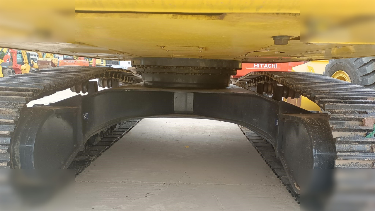 Escavadora de rastos KOMATSU PC360-7: foto 7