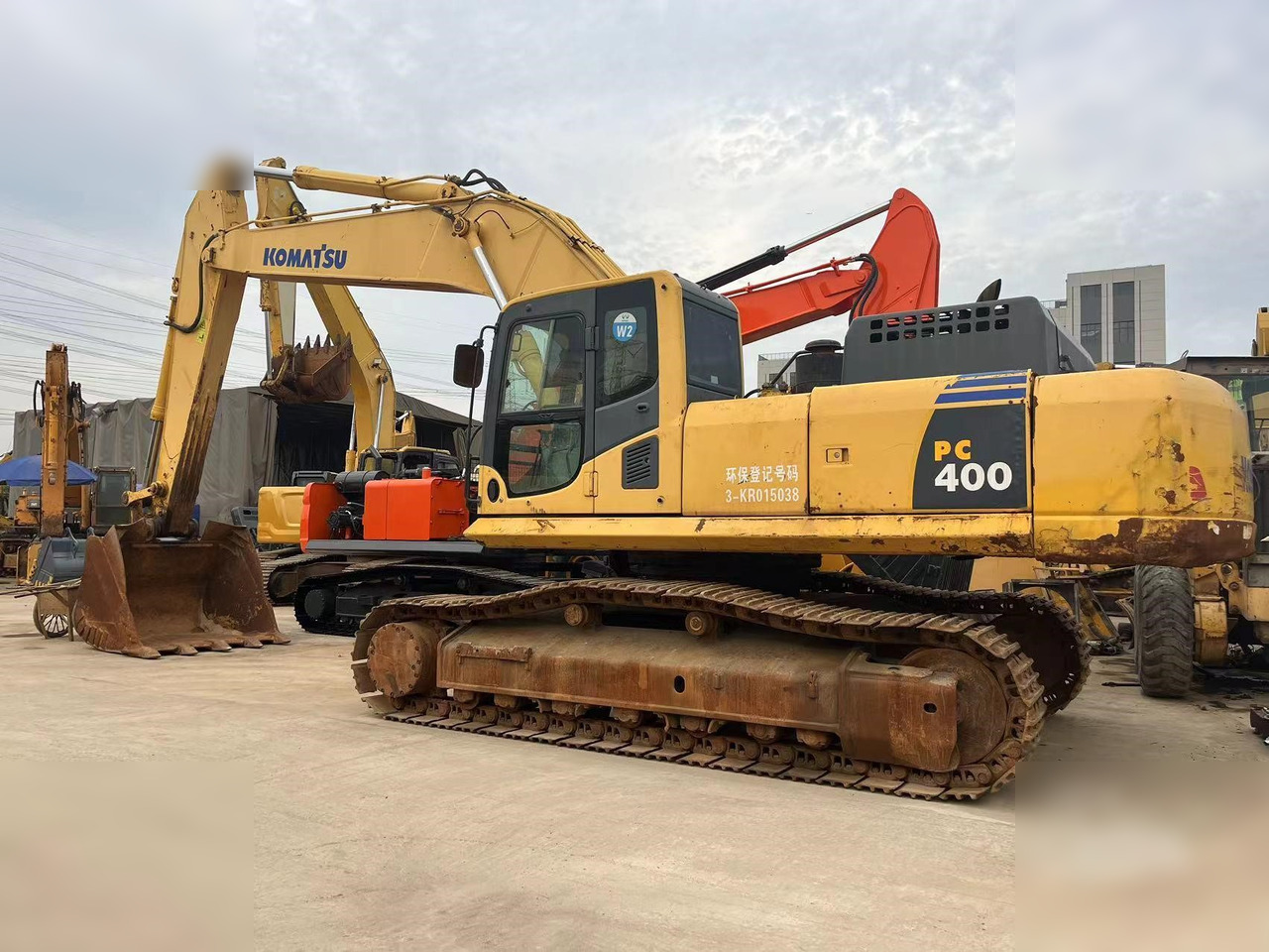 KOMATSU PC400-8 - Escavadora de rastos: foto 1 KOMATSU PC400-8 - Escavadora de rastos: foto 1