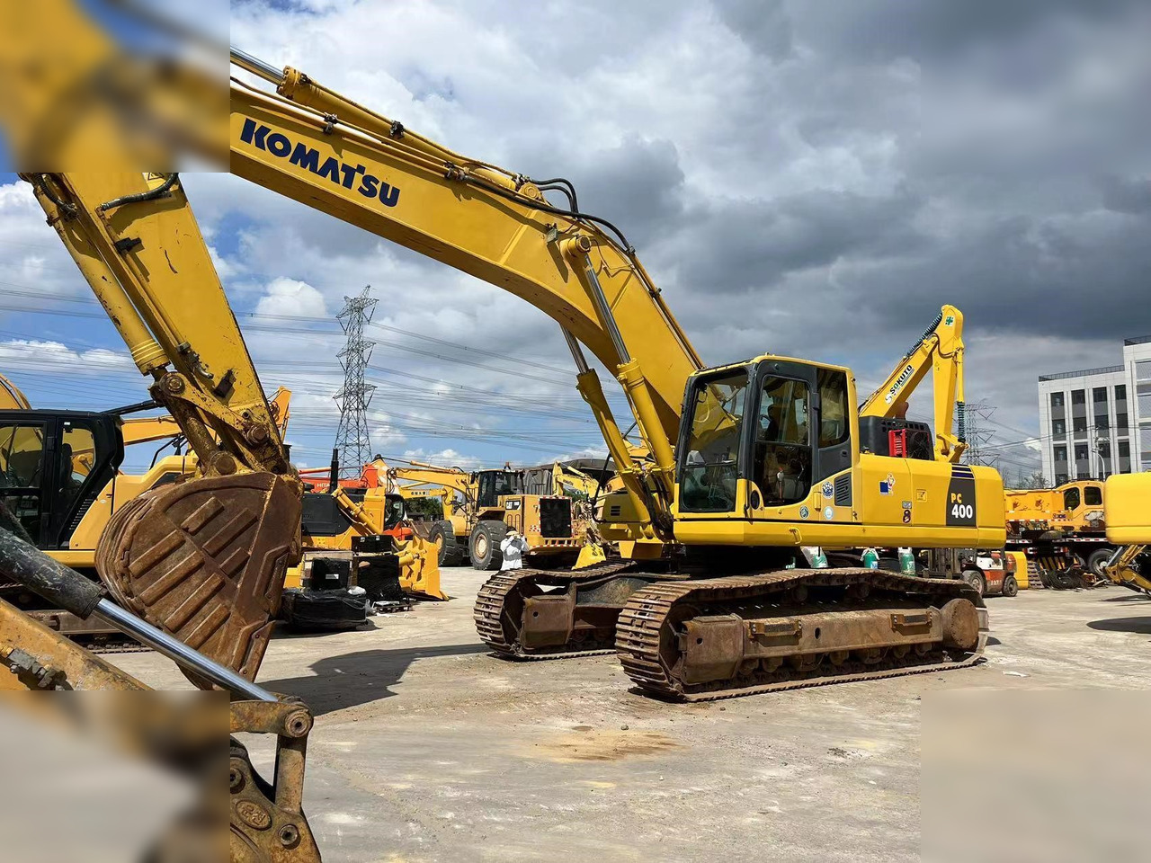KOMATSU PC400-8R - Escavadora de rastos: foto 2 KOMATSU PC400-8R - Escavadora de rastos: foto 2