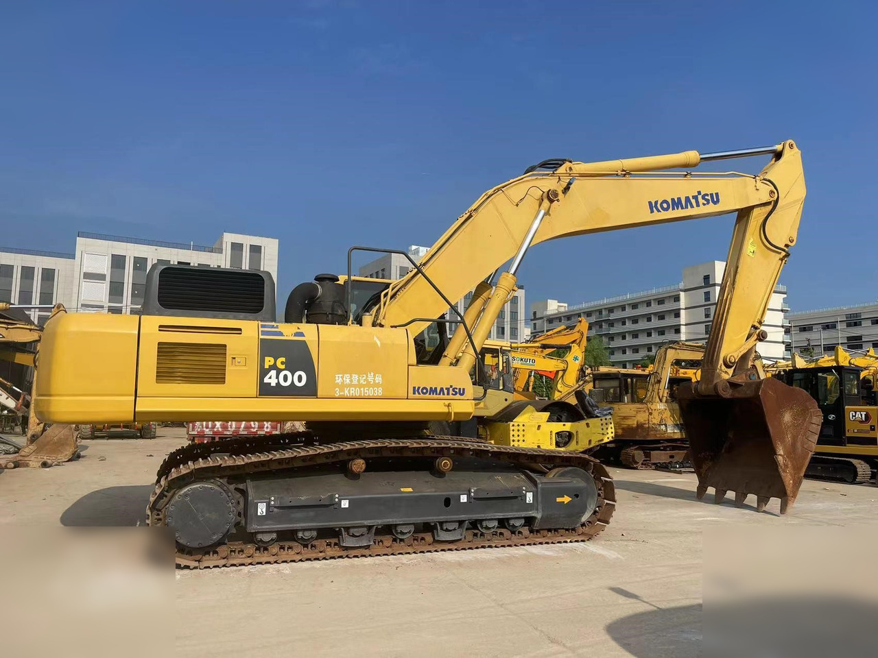 KOMATSU PC400-8R - Escavadora de rastos: foto 1 KOMATSU PC400-8R - Escavadora de rastos: foto 1