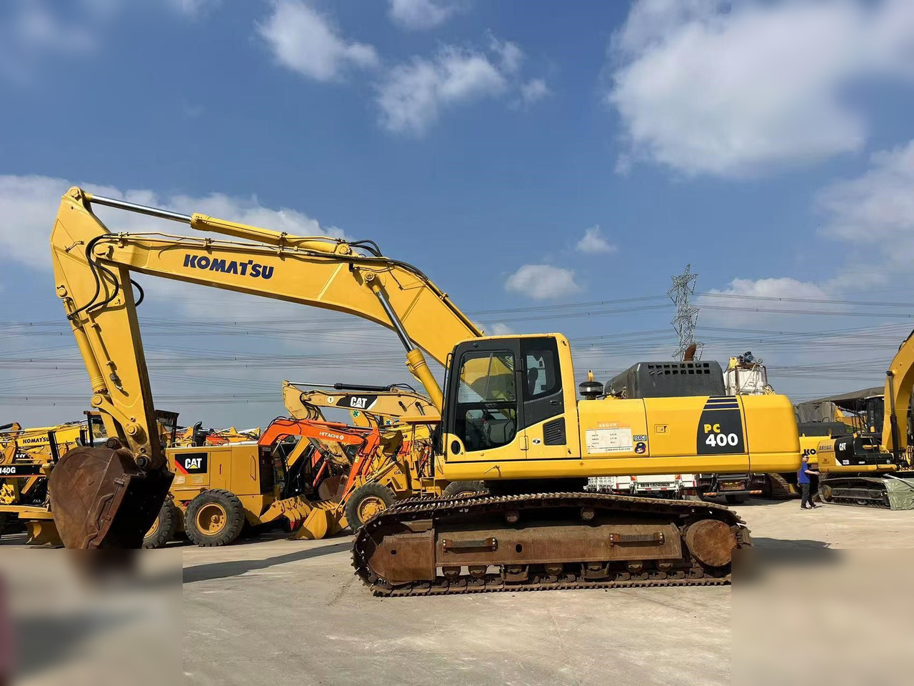 KOMATSU PC400-8R - Escavadora de rastos: foto 1 KOMATSU PC400-8R - Escavadora de rastos: foto 1