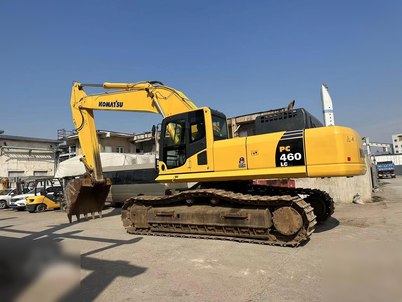 KOMATSU PC460 LC-8 - Escavadora de rastos: foto 1 KOMATSU PC460 LC-8 - Escavadora de rastos: foto 1