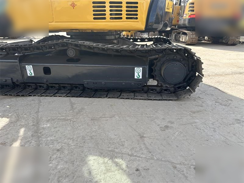 KOMATSU PC55MR-2 - Mini escavadeira: foto 5 KOMATSU PC55MR-2 - Mini escavadeira: foto 5