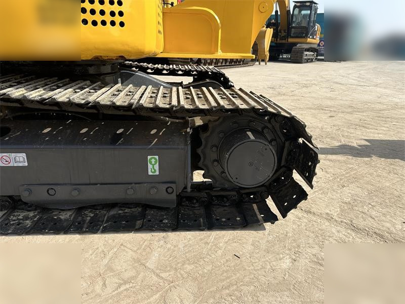 KOMATSU PC55MR-3 - Mini escavadeira: foto 5 KOMATSU PC55MR-3 - Mini escavadeira: foto 5