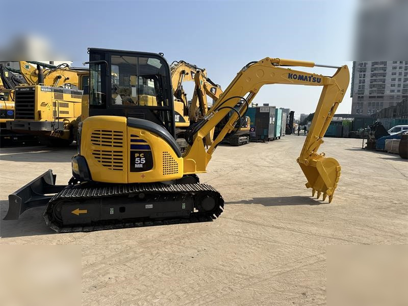 KOMATSU PC55MR-3 - Mini escavadeira: foto 2 KOMATSU PC55MR-3 - Mini escavadeira: foto 2