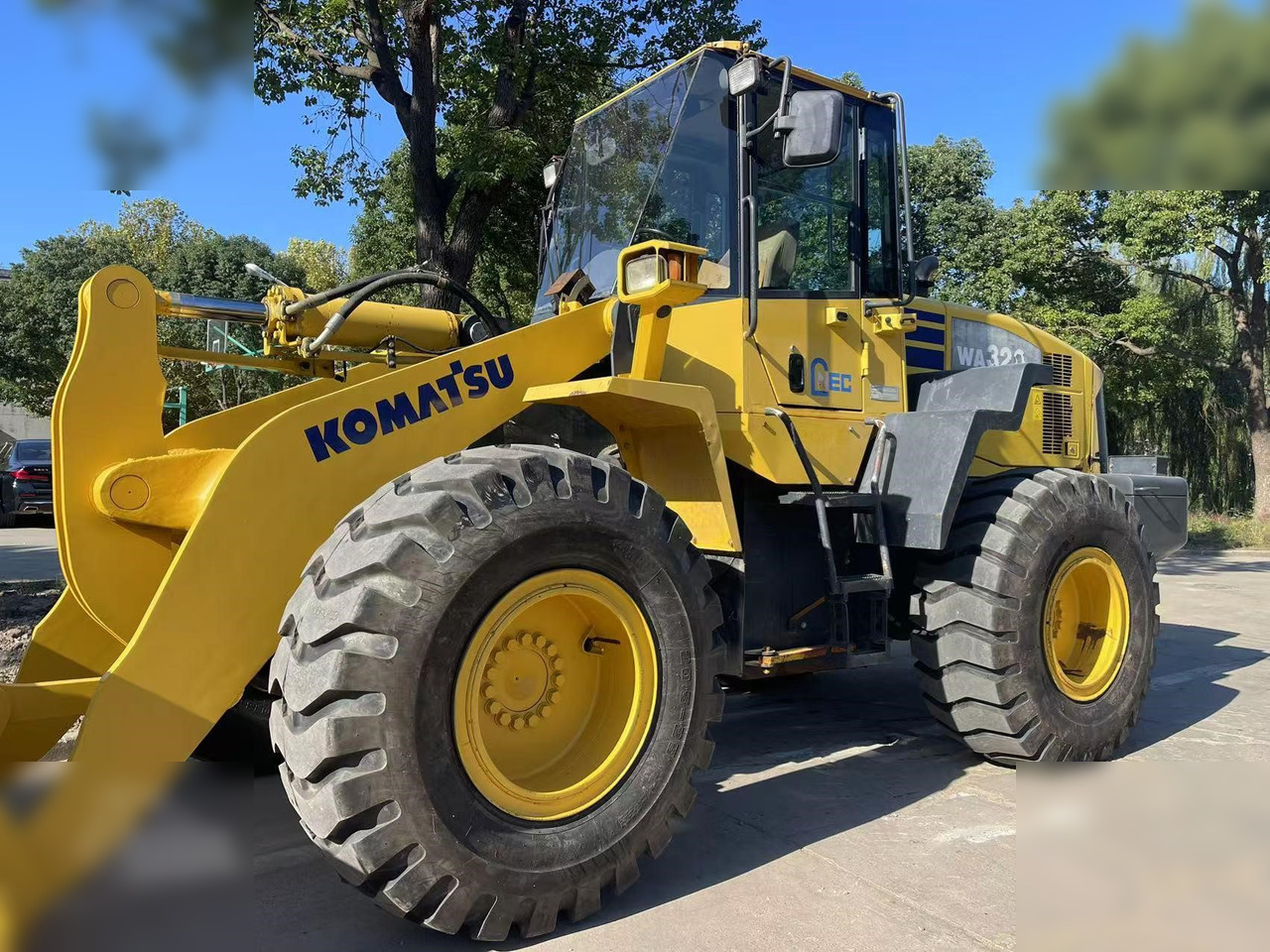KOMATSU WA320-5 - Pá carregadora de rodas: foto 4 KOMATSU WA320-5 - Pá carregadora de rodas: foto 4