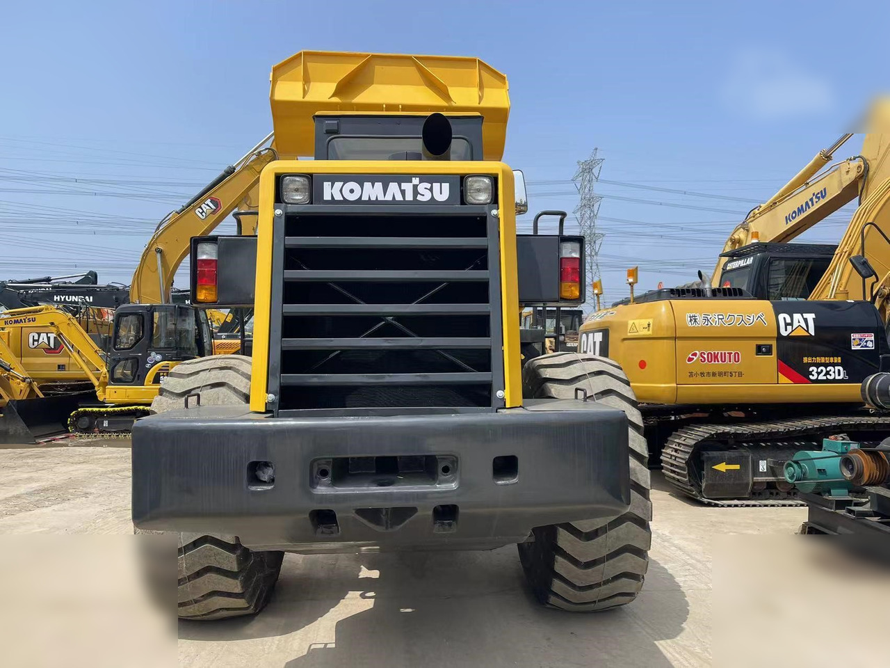 KOMATSU WA380-3 - Pá carregadora de rodas: foto 3 KOMATSU WA380-3 - Pá carregadora de rodas: foto 3