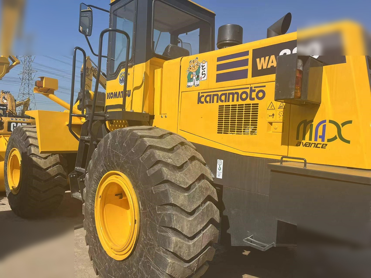 KOMATSU WA380-3 - Pá carregadora de rodas: foto 5 KOMATSU WA380-3 - Pá carregadora de rodas: foto 5
