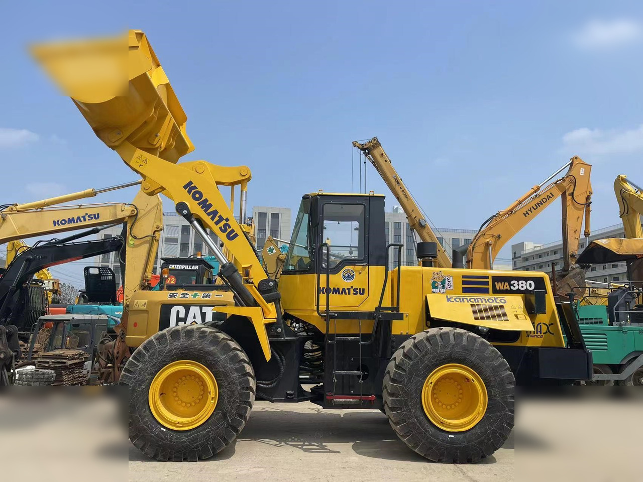 KOMATSU WA380-3 - Pá carregadora de rodas: foto 1 KOMATSU WA380-3 - Pá carregadora de rodas: foto 1