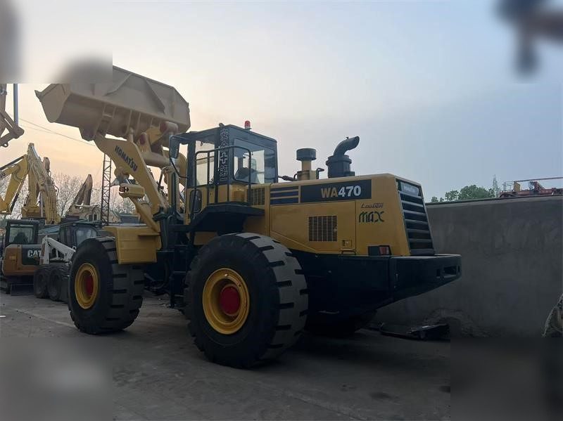 KOMATSU WA470-3 - Pá carregadora de rodas: foto 2 KOMATSU WA470-3 - Pá carregadora de rodas: foto 2