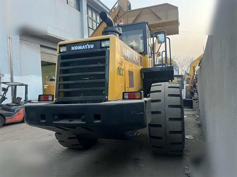 KOMATSU WA470-3 - Pá carregadora de rodas: foto 4 KOMATSU WA470-3 - Pá carregadora de rodas: foto 4