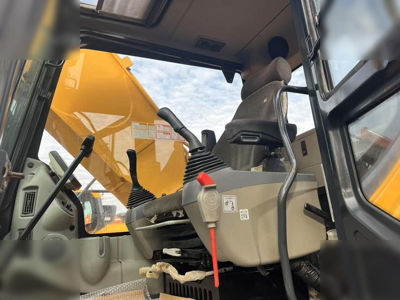 LIUGONG 926E - Escavadora de rastos: foto 3 LIUGONG 926E - Escavadora de rastos: foto 3