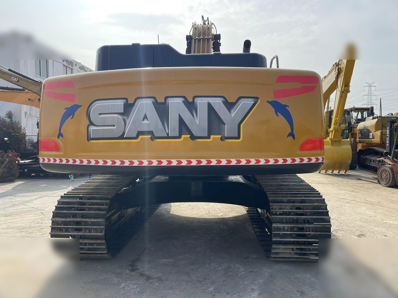 SANY SY215C - Escavadora de rastos: foto 5 SANY SY215C - Escavadora de rastos: foto 5