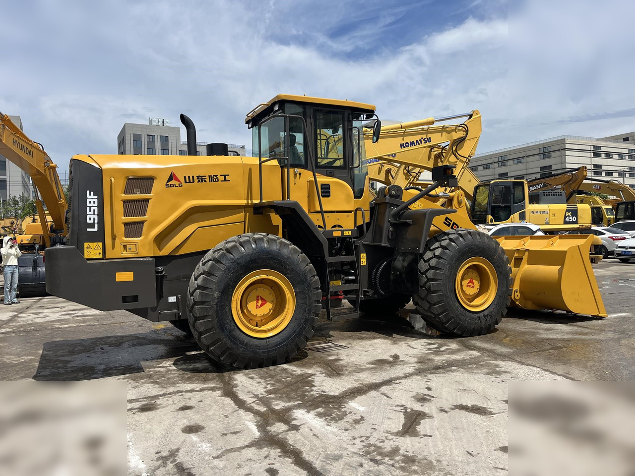 SDLG L958F - Pá carregadora de rodas: foto 1 SDLG L958F - Pá carregadora de rodas: foto 1