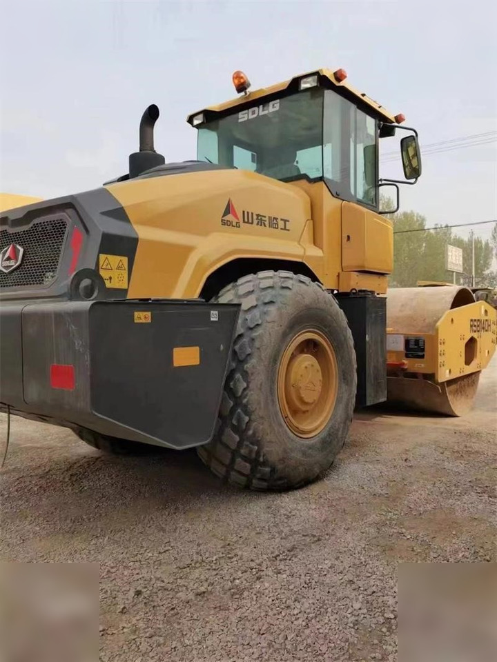 SDLG RS8140H - Rolo: foto 2 SDLG RS8140H - Rolo: foto 2