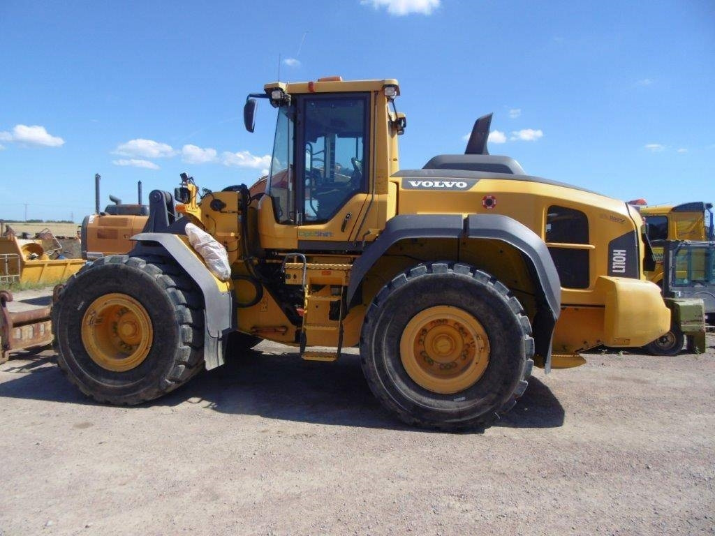 Volvo L110 H med optishift Fullutrustad med CDC-våg-kamr - Pá carregadora de rodas: foto 4 Volvo L110 H med optishift Fullutrustad med CDC-våg-kamr - Pá carregadora de rodas: foto 4