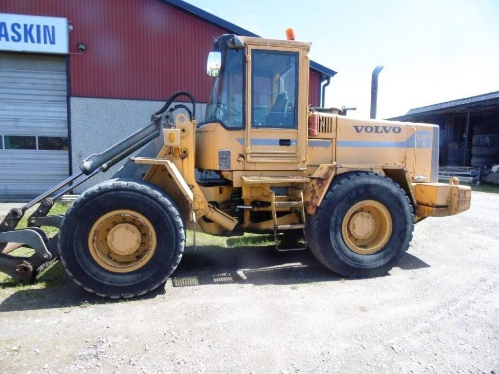Volvo L90B - Pá carregadora de rodas: foto 1 Volvo L90B - Pá carregadora de rodas: foto 1