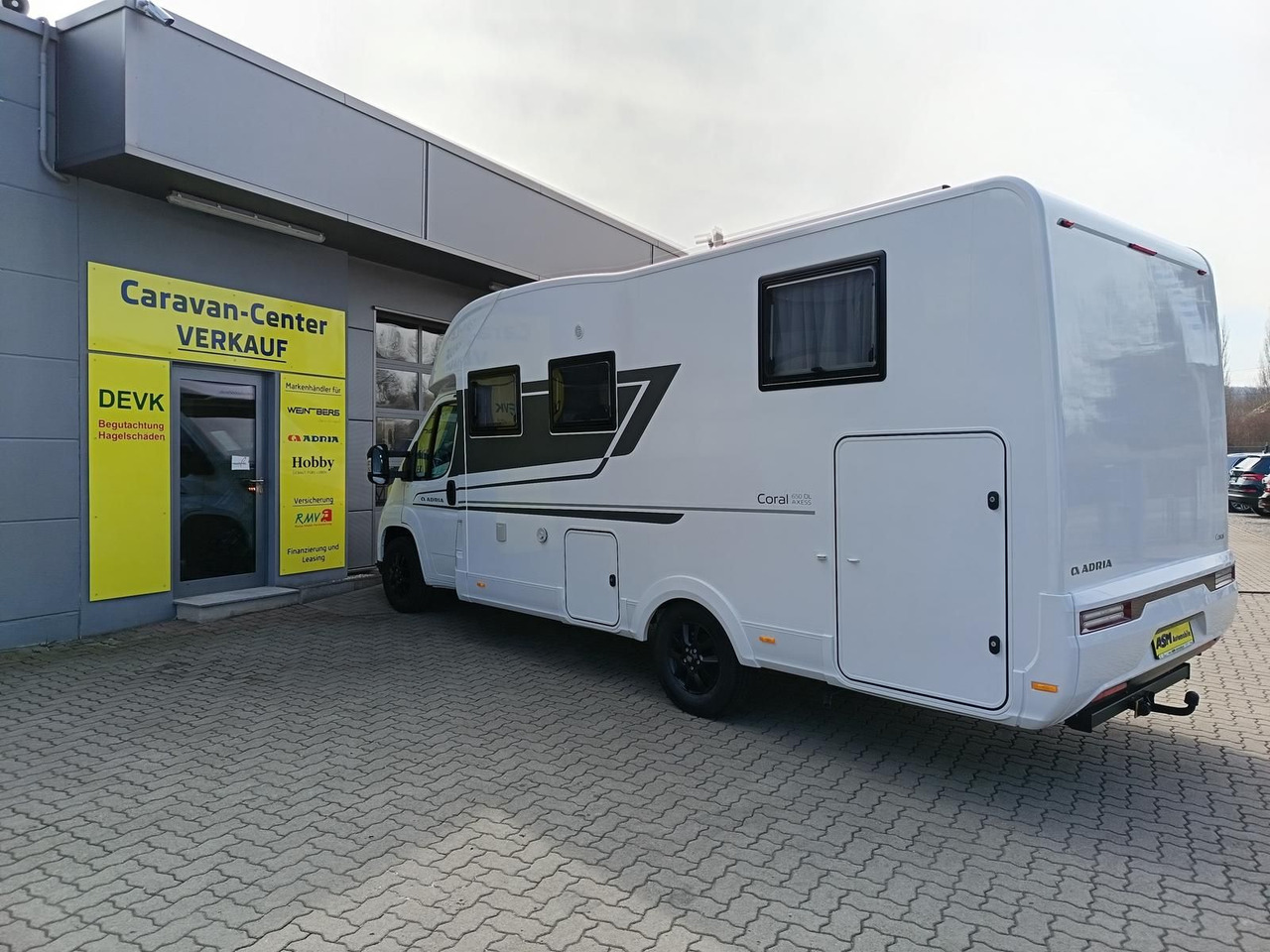 Adria Coral ALL-IN 650 DL*LUFTFEDERUNG HA*SOLAR*SOFORT - Autocaravana perfilada: foto 5 Adria Coral ALL-IN 650 DL*LUFTFEDERUNG HA*SOLAR*SOFORT - Autocaravana perfilada: foto 5
