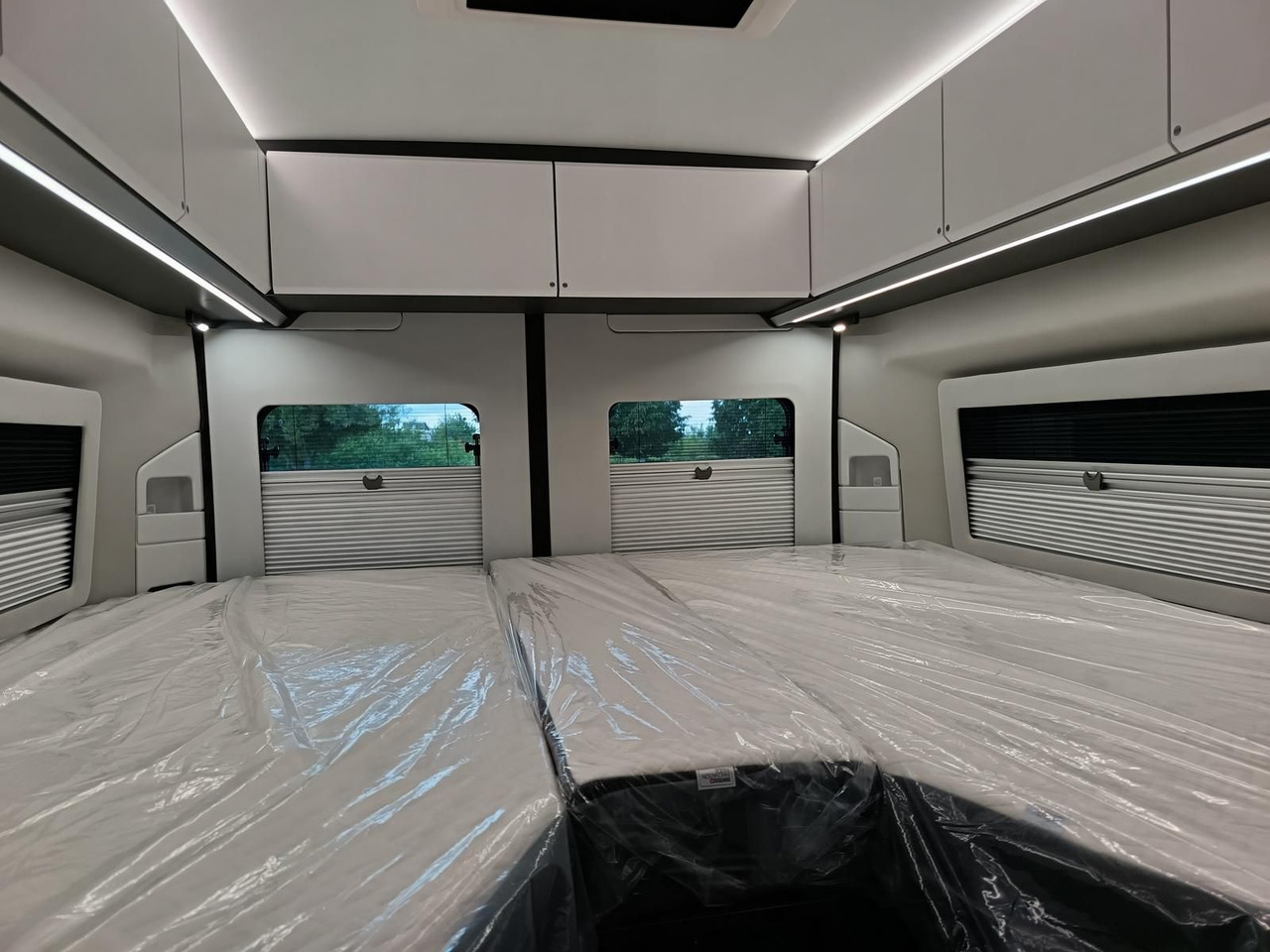 Campervan Adria Twin "60Y" 640 SLB 4,25MAXI*JUBILEE*MARKISE*LED: foto 14 Campervan Adria Twin "60Y" 640 SLB 4,25MAXI*JUBILEE*MARKISE*LED: foto 14