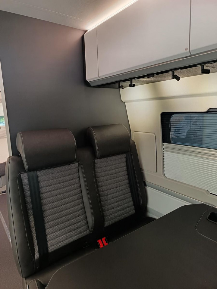 Locação financeira de  Adria Twin Edition 640 SGX Maxi 132kW*138L KÜHLSCHRANK Adria Twin Edition 640 SGX Maxi 132kW*138L KÜHLSCHRANK: foto 14