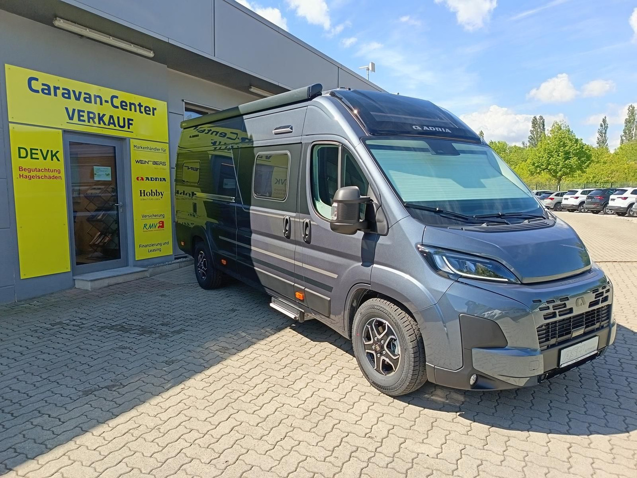 Adria Twin Edition 640 SGX Maxi 132kW*LED*HUBBETT* - Campervan: foto 2 Adria Twin Edition 640 SGX Maxi 132kW*LED*HUBBETT* - Campervan: foto 2