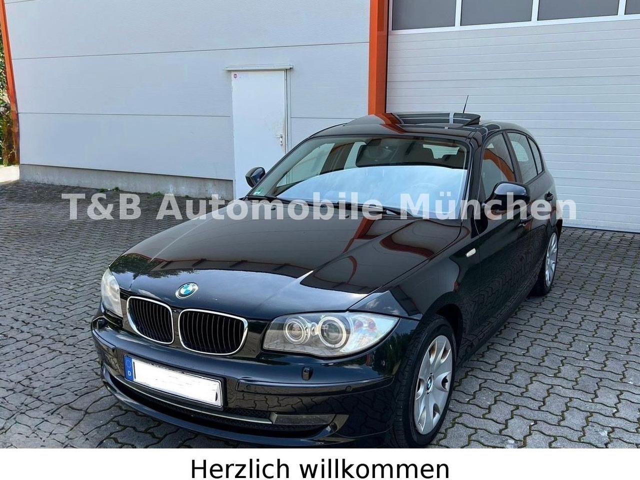 BMW 118d*Advantage-Paket*Klima*Navi*Xenon*PDC*1.Hand - Sedan: foto 1 BMW 118d*Advantage-Paket*Klima*Navi*Xenon*PDC*1.Hand - Sedan: foto 1