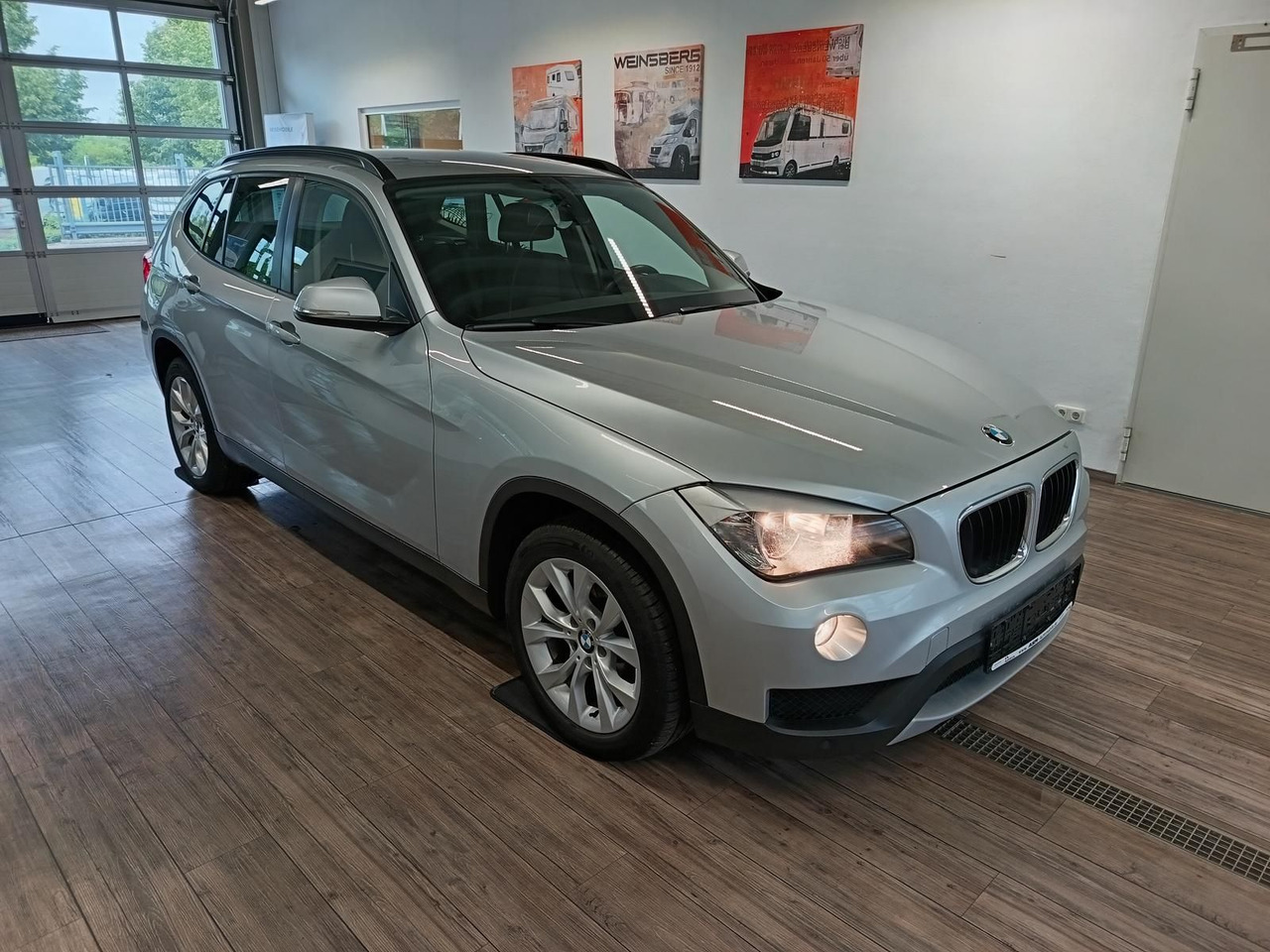 BMW X1 sDrive 18i 110 kW*SITZHEIZUNG*KLIMAAUTOMATIK - SUV: foto 3 BMW X1 sDrive 18i 110 kW*SITZHEIZUNG*KLIMAAUTOMATIK - SUV: foto 3