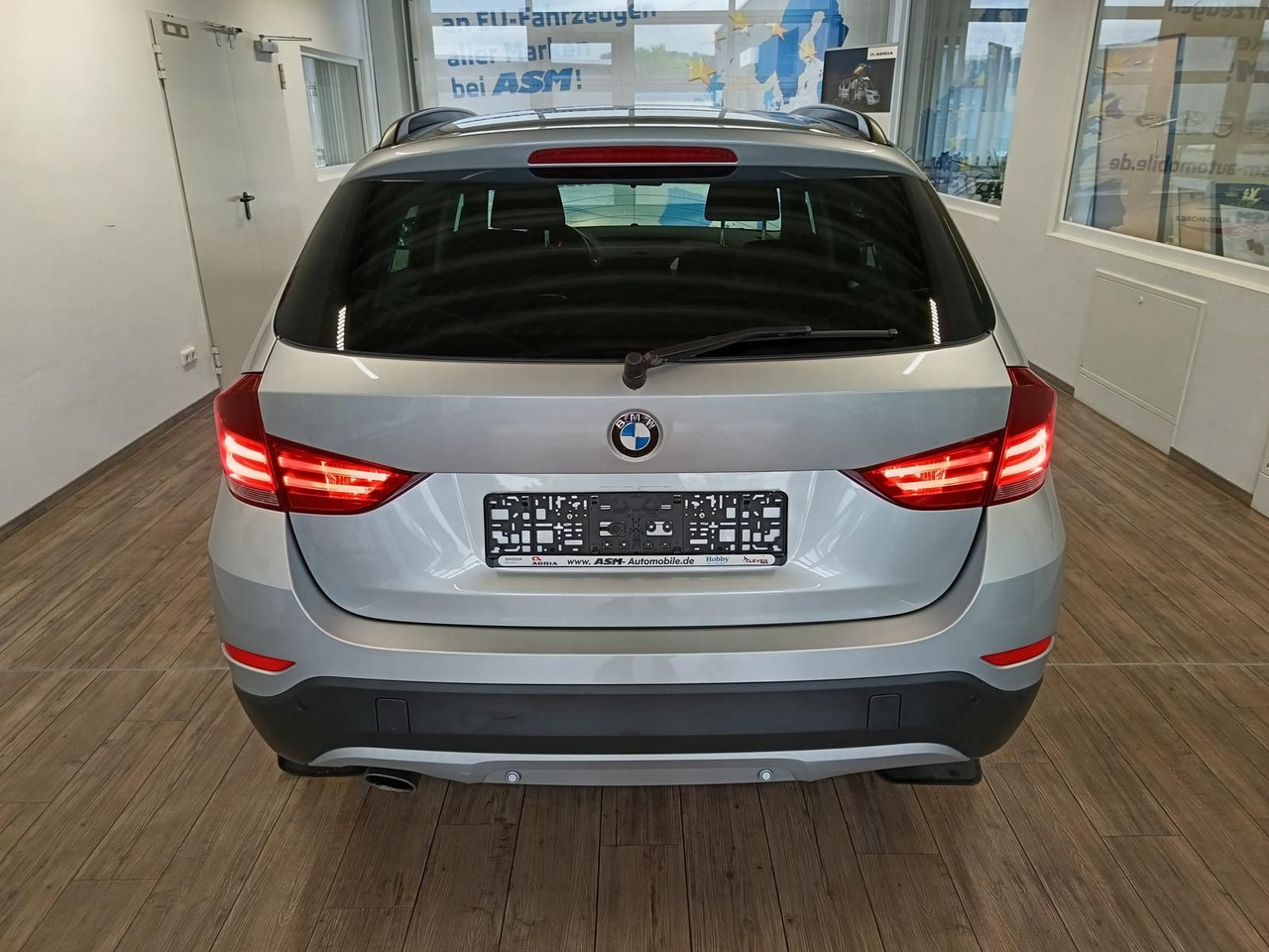 BMW X1 sDrive 18i 110 kW*SITZHEIZUNG*KLIMAAUTOMATIK - SUV: foto 5 BMW X1 sDrive 18i 110 kW*SITZHEIZUNG*KLIMAAUTOMATIK - SUV: foto 5