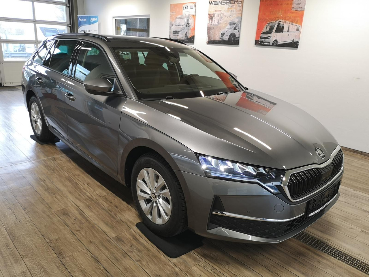 Skoda Octavia Combi Selection DSG*R-KAM*LED*DAB*2xPDC* - Carrinha: foto 2 Skoda Octavia Combi Selection DSG*R-KAM*LED*DAB*2xPDC* - Carrinha: foto 2