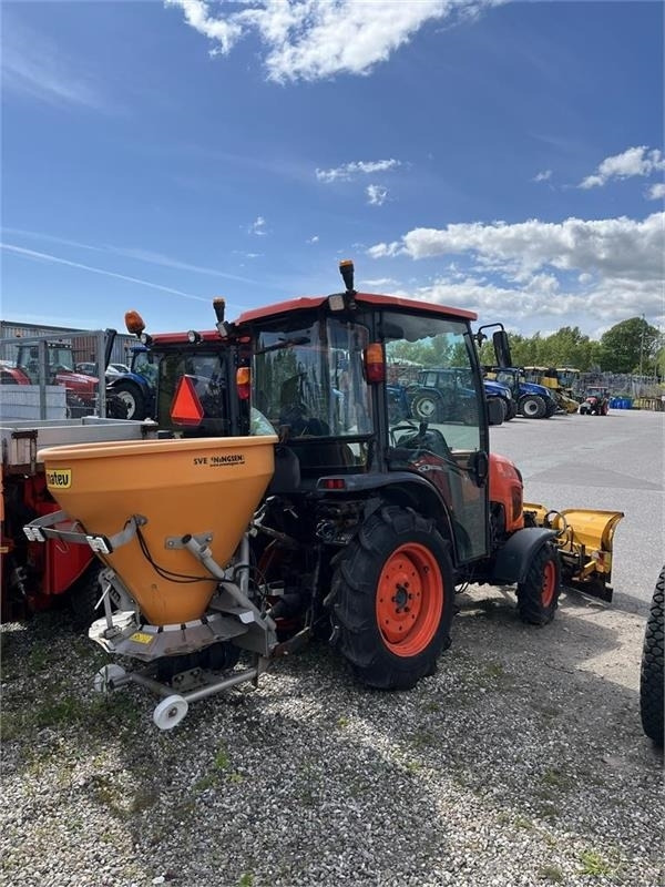Kubota STW37 Kun 1144 timer - Trator municipal: foto 2 Kubota STW37 Kun 1144 timer - Trator municipal: foto 2