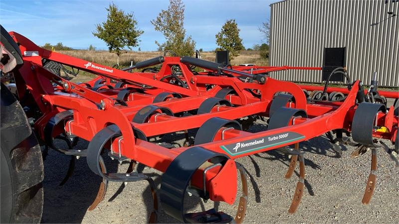 Kverneland TURBO 5000 Foldbar - Grade: foto 2 Kverneland TURBO 5000 Foldbar - Grade: foto 2
