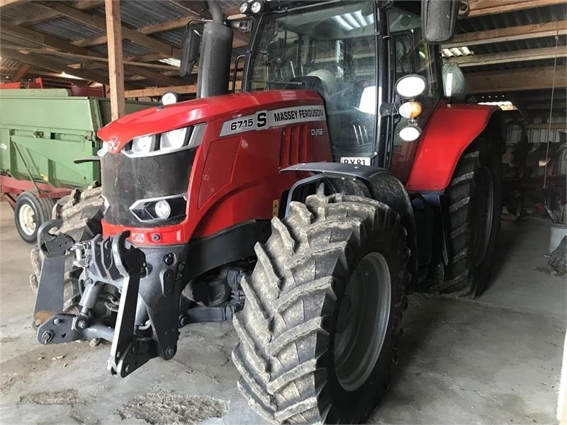 Massey Ferguson 6715S Dyna 6 - Trator: foto 1 Massey Ferguson 6715S Dyna 6 - Trator: foto 1