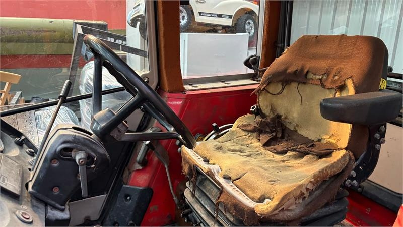 Massey Ferguson 699  - Trator: foto 5 Massey Ferguson 699  - Trator: foto 5